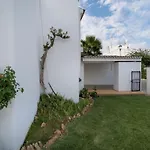 Akivillas Cool *